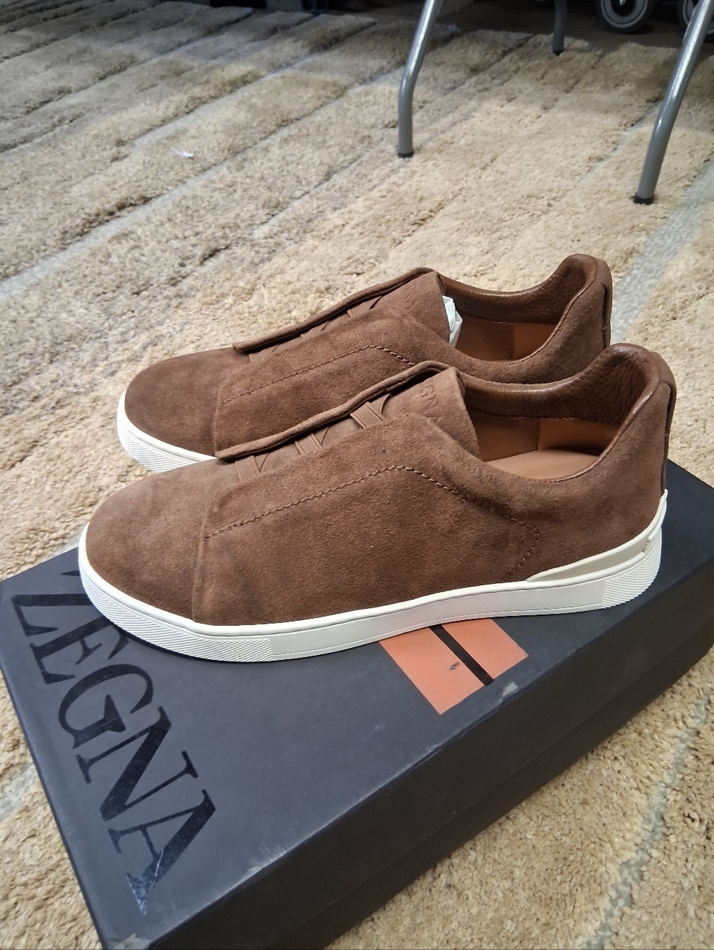 New In Box Mens ZEGNA Brown Suede Triple Stitch™ Sneakers